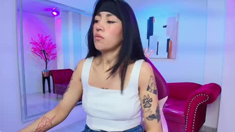 Leia.  online show from 27, 1, 2025
