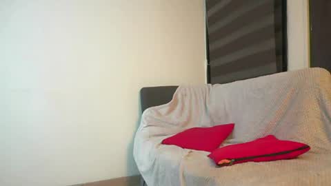 Leah online show from 4, 6, 2026