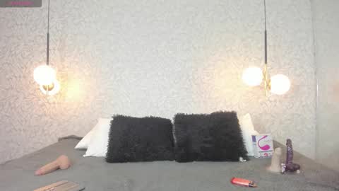 LEIGH ANGELS online show from 23, 9, 2025