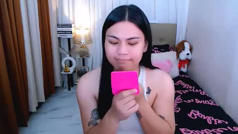 Snapshot of leighcortesi chatting on 3, 3, 2026 Cailey online show from 3, 3, 2026