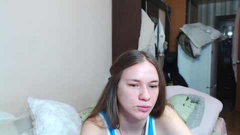 leila_bambi online show from 10, 1, 2025