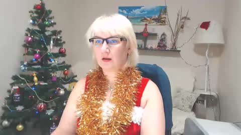 Leila Kinky online show from 25, 12, 2024