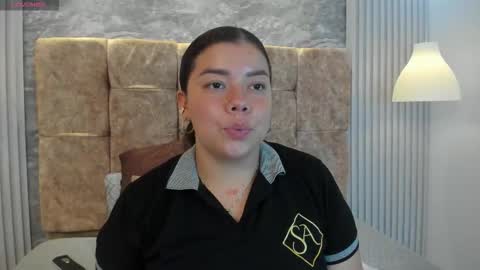 leilapons online show from 23, 11, 2025