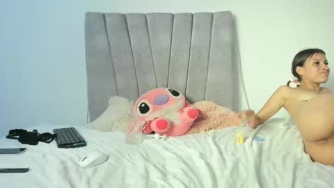 Snapshot of lelany_evans chatting on 13, 5, 2026 lelany_evans online show from 13, 5, 2026
