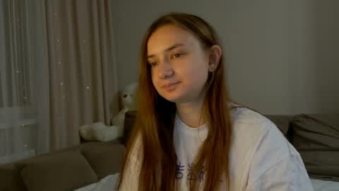 Snapshot of lelia_vibe chatting on 2, 5, 2026 Lelia online show from 2, 5, 2026