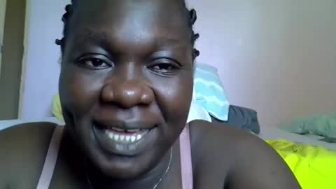 Snapshot of lemon_girl90 chatting on 18, 10, 2025 lemon_girl90 online show from 18, 10, 2025