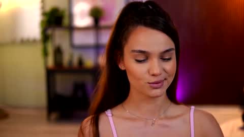 Lena Laurent online show from 19, 7, 2026