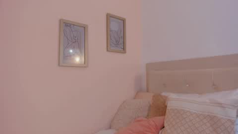 lena_luthor online show from 25, 9, 2025