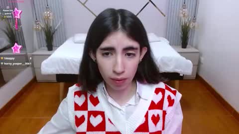 Snapshot of lena_roses chatting on 7, 11, 2025 Lena online show from 7, 11, 2025