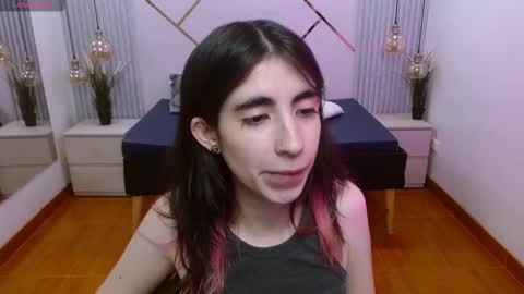 Snapshot of lena_roses chatting on 21, 11, 2025 Lena online show from 21, 11, 2025