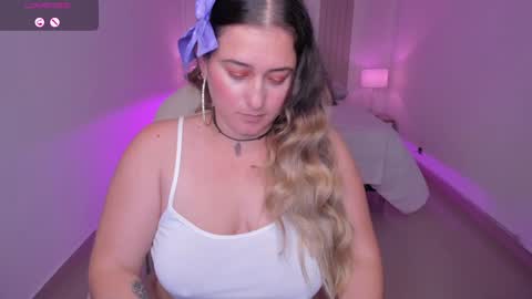  LENAH  online show from 4, 2, 2025