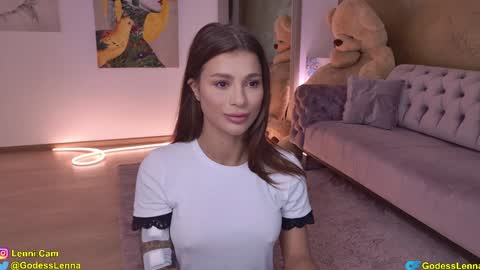 Lenna Goddess online show from 22, 11, 2025