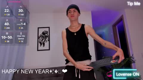 Lenner INDEPENDENT MODEL online show from 11, 1, 2025