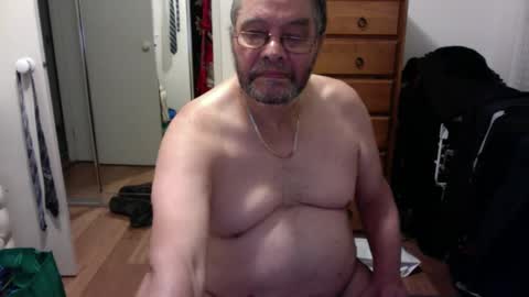 Snapshot of lennyfife chatting on 9, 12, 2024 Pussylicker online show from 9, 12, 2024