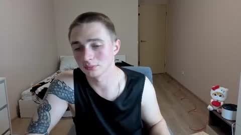 Snapshot of leo__miller chatting on 19, 6, 2026 LEO online show from 19, 6, 2026