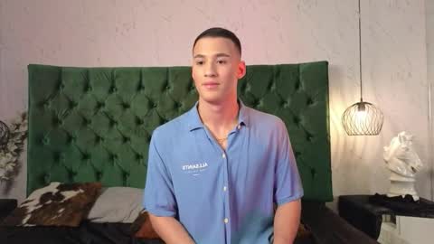 Snapshot of leo_delvey chatting on 27, 9, 2025 leo online show from 27, 9, 2025