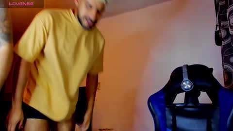 Snapshot of leon__hart chatting on 18, 10, 2025 Leon Hart online show from 18, 10, 2025