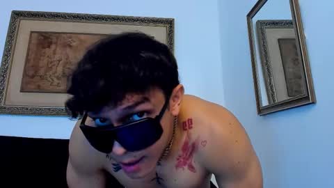 Leon Connor online show from 4, 10, 2025