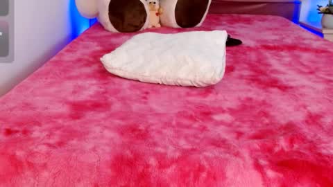 LUCY online show from 13, 9, 2025