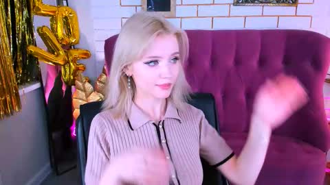 leonastone online show from 18, 9, 2025