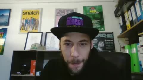 Snapshot of leonidascum chatting on 25, 2, 2026 leonidascum online show from 25, 2, 2026