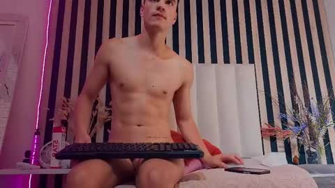 leotease online show from 16, 5, 2026