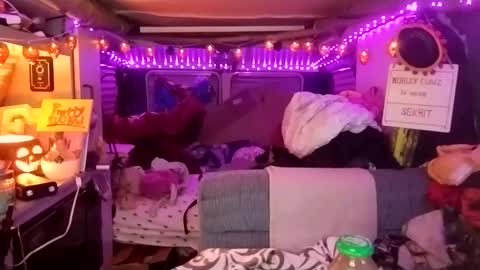 LesleyGumGrass- The Boring Trans girl online show from 18, 9, 2025