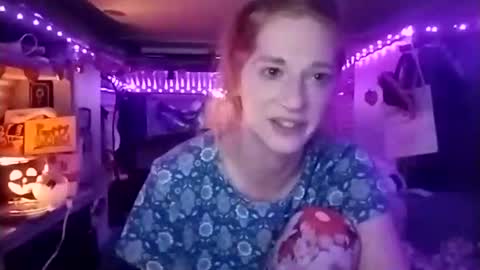 LesleyGumGrass- The Boring Trans girl online show from 25, 10, 2025