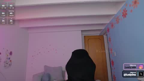 Lesly online show from 15, 1, 2025