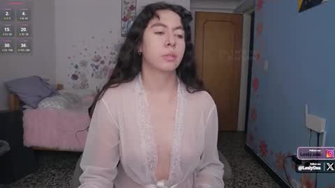 Lesly online show from 19, 10, 2025