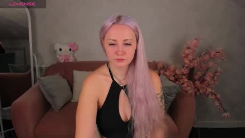 Snapshot of leslie_bell chatting on 4, 10, 2025 Joyce online show from 4, 10, 2025