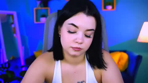 Snapshot of leslierowe chatting on 30, 9, 2025 LeslieRowe online show from 30, 9, 2025