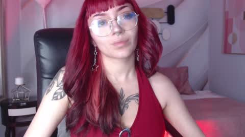 Snapshot of lessboobs_gh chatting on 11, 1, 2025 Less online show from 11, 1, 2025