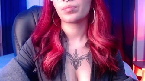 Snapshot of lessboobs_gh chatting on 25, 1, 2025 Less online show from 25, 1, 2025