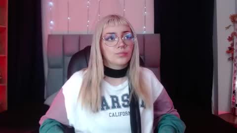 Snapshot of lessboobs_gh chatting on 3, 3, 2025 Less online show from 3, 3, 2025