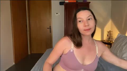 lessya_magic online show from 5, 4, 2026