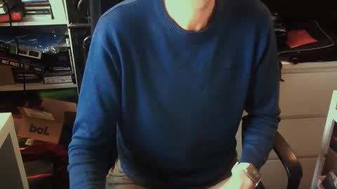 Vampiro Diurno online show from 3, 11, 2025