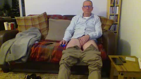 Snapshot of letmestrip chatting on 23, 12, 2024 paul online show from 23, 12, 2024