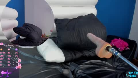 Maria Jose online show from 17, 1, 2025