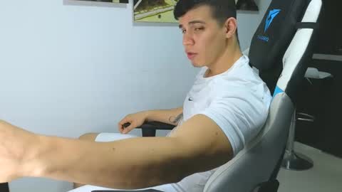 Snapshot of levelingg chatting on 30, 1, 2025 levelingg online show from 30, 1, 2025