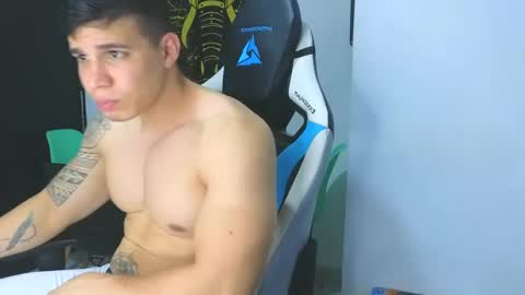 Snapshot of levelingg chatting on 5, 3, 2025 levelingg online show from 5, 3, 2025