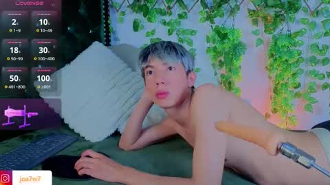 Levi  online show from 7, 10, 2025