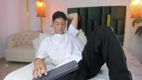 LevySteven online show from 14, 11, 2025