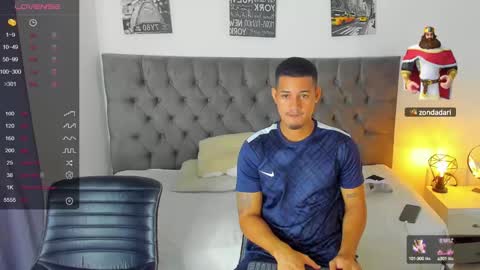 Snapshot of lewishamiltom chatting on 8, 1, 2025 lewis online show from 8, 1, 2025