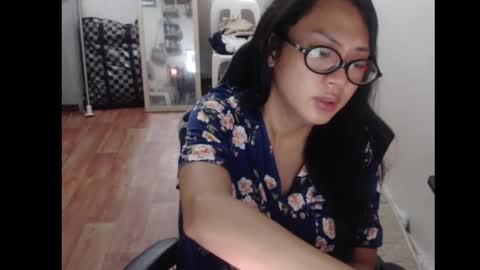 Hev Lexi online show from 10, 9, 2025