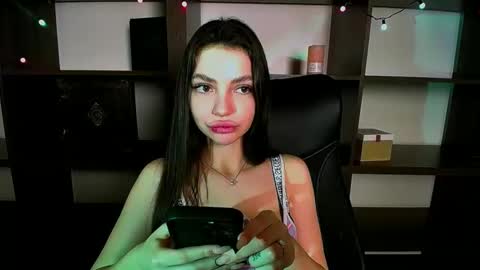 Alexia online show from 13, 2, 2025