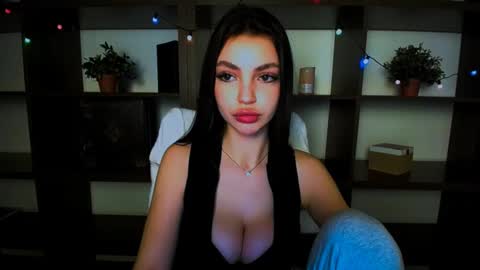 Alexia online show from 5, 3, 2025