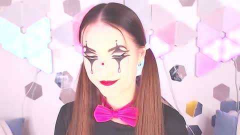 Alexia online show from 4, 10, 2025