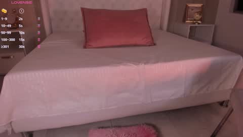 LEXIE online show from 17, 1, 2025