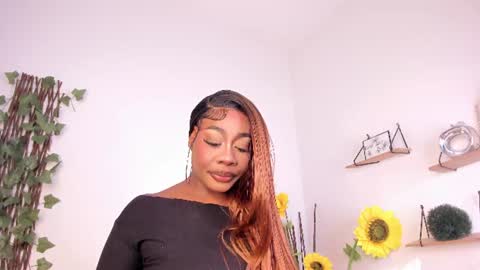 Lexieegrey online show from 14, 7, 2026